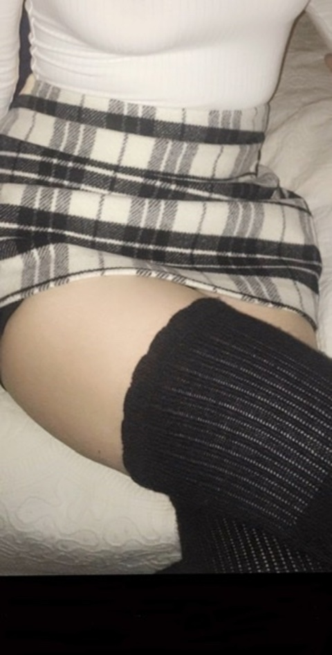 Aurora 💦 @adorecum cover picture