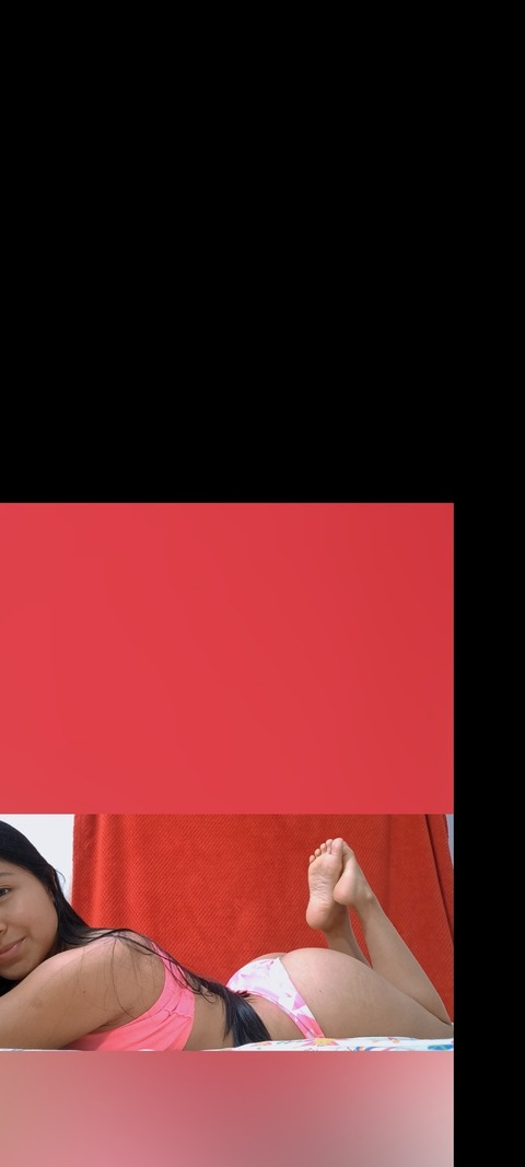 Adriana @adrina22 cover picture