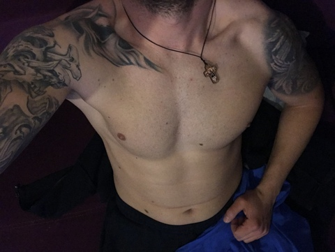 Alex the muscle tattooed model 🥵 @alexxtattoo cover picture