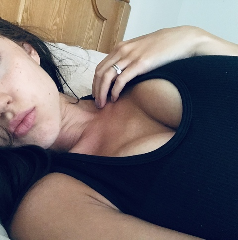 Alyssa James @alyssajames21 cover picture