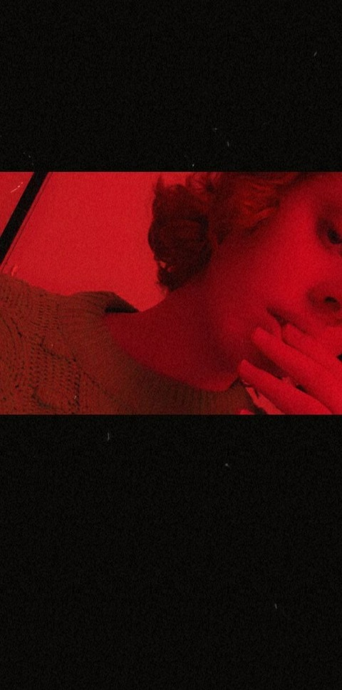 Amber Harris @amba_lams cover picture