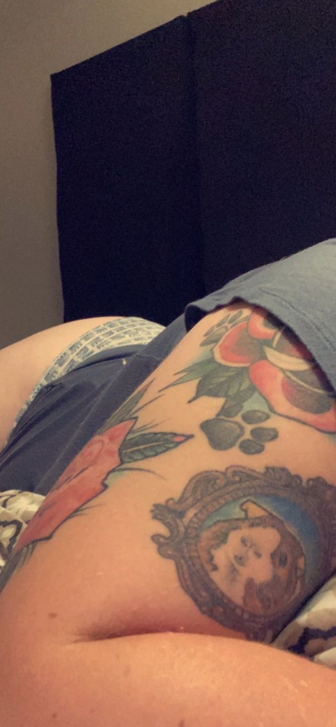 Lexi @amp1999 cover picture