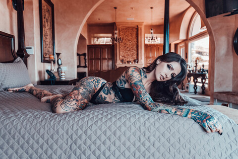 Angela Mazzanti @angelamazzantiprivate cover picture