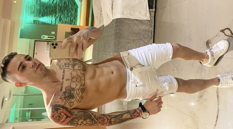 Angel Gomez @angelokgomez cover picture