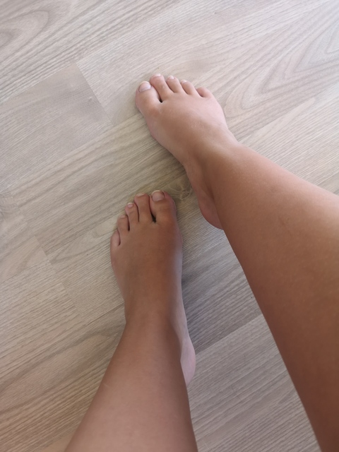 Anna @annabanana23 cover picture