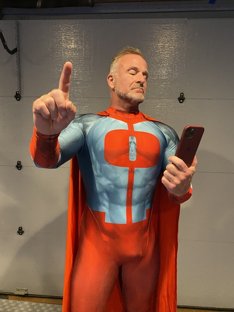 u1590321 @apollo2336 cover picture