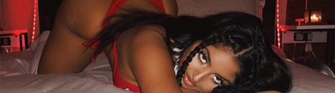 Ari 🍭 @arianaxo cover picture