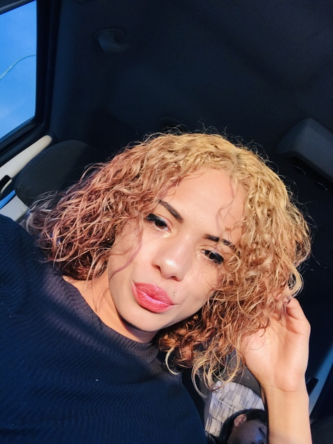 Ava baby @avaluv cover picture