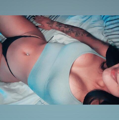 ALEXIA MILLARAY F @b4rbie.al3xia cover picture