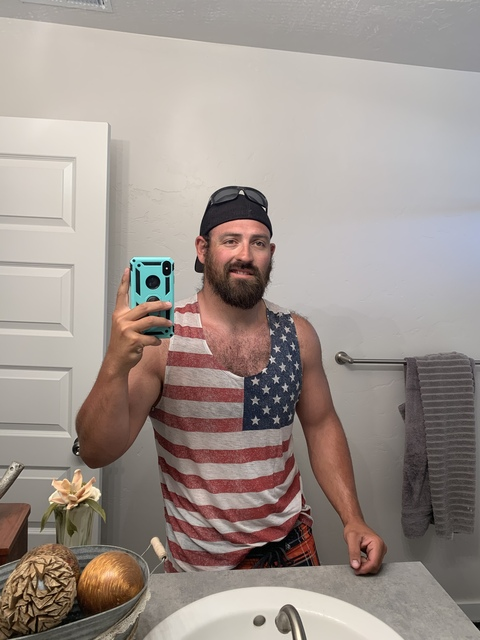 Jack @bigbrownbear711 cover picture