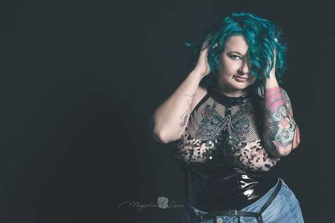 BigTittyWitchy @bigtittywitchy cover picture