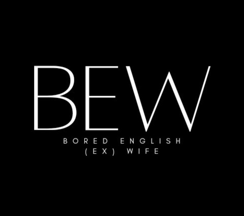 Boredenglishwife @bored_english_wife cover picture