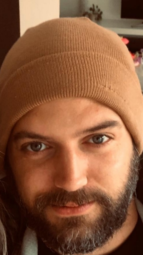 Stoffel @brekbit cover picture