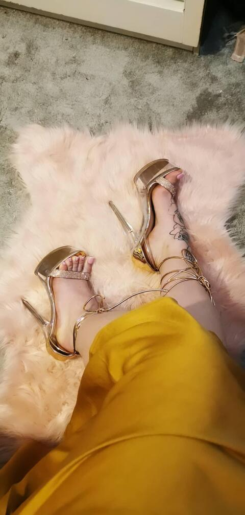 Bunnythefootmodel @bunnythefootmodel cover picture