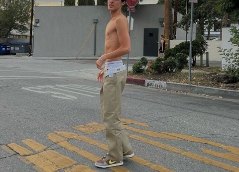 Cameron @cameronwszz cover picture