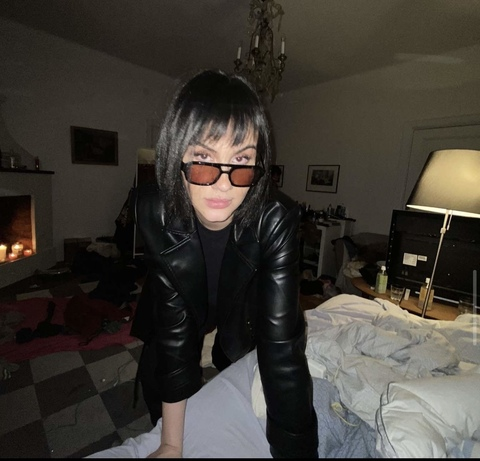 Devon @catsuit cover picture