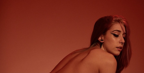 Clau @clausensei cover picture
