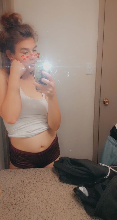 Snowie @creambunny cover picture