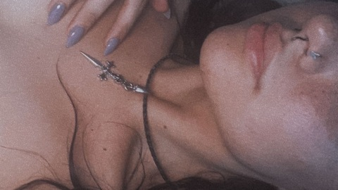 crybaby @crybabyxoxoxoxo cover picture