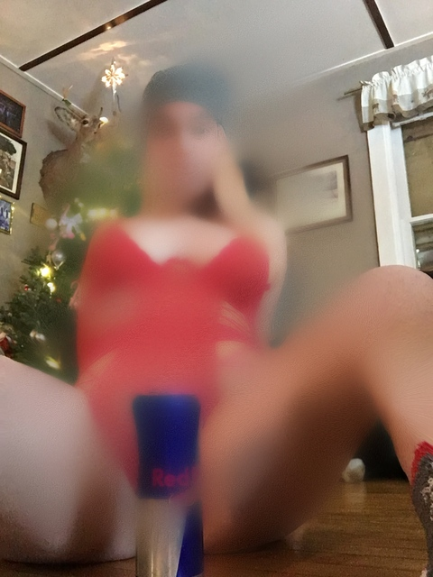 Mackenzie @cutebutpsyco cover picture