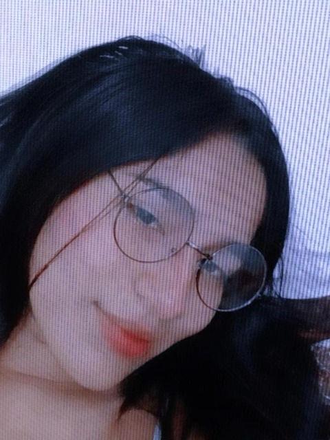 Maddy Maggi @cutemaddy cover picture