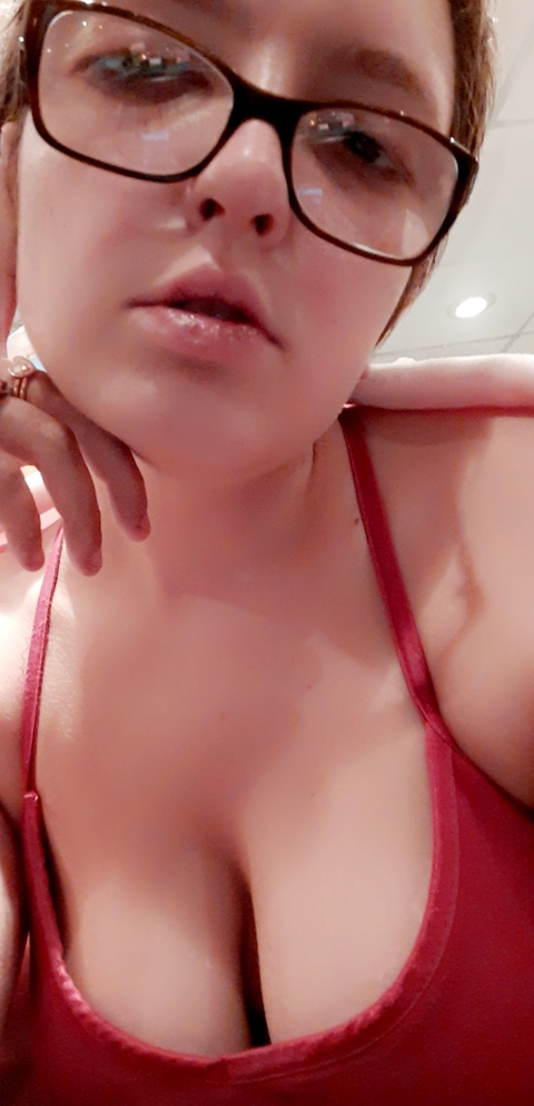 Cat @cybercat13x cover picture