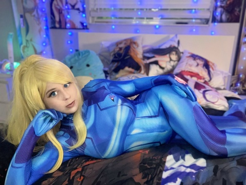 Dana Davis @danadabuffalo cover picture