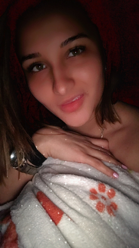 Daniela @danielava cover picture