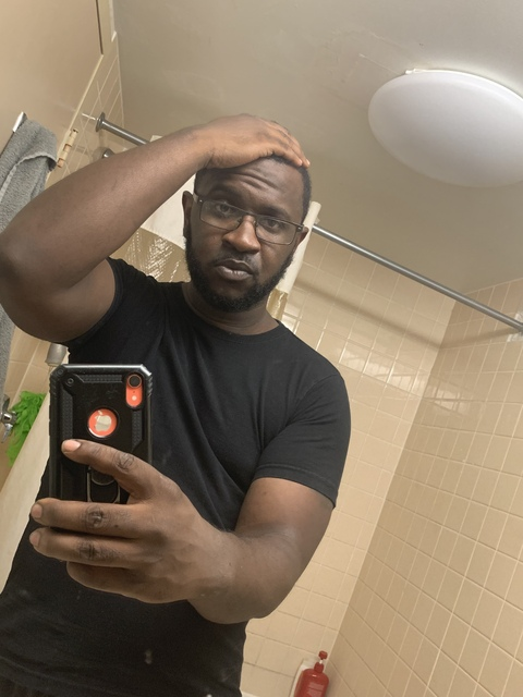 Quintin McGee @datdudecue cover picture