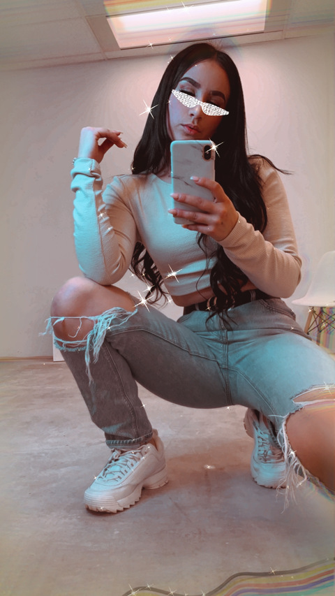 Desi reth @desireth cover picture