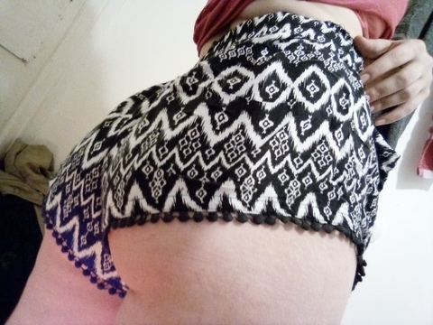 Carley Shay @doobie.banditt cover picture