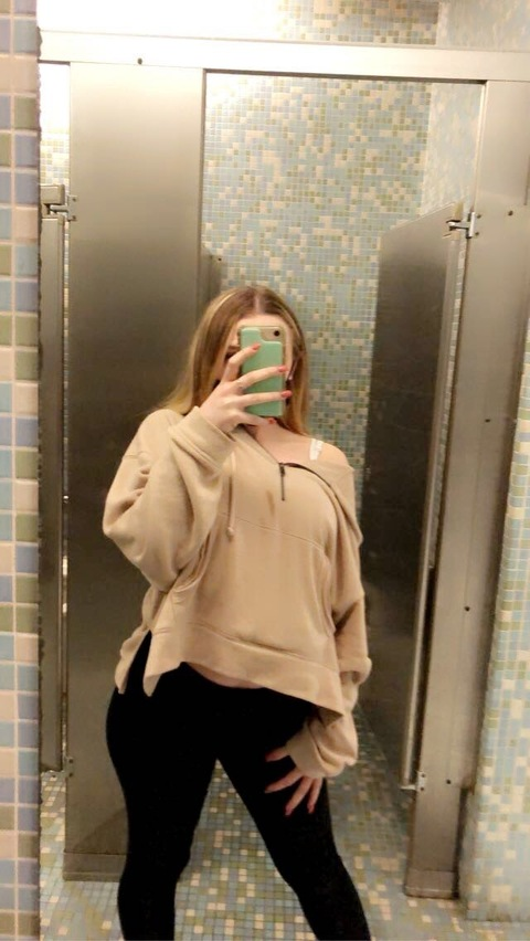 emma angel🤍 @emangel cover picture