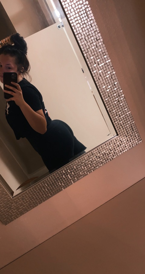 Em @etaylor9 cover picture