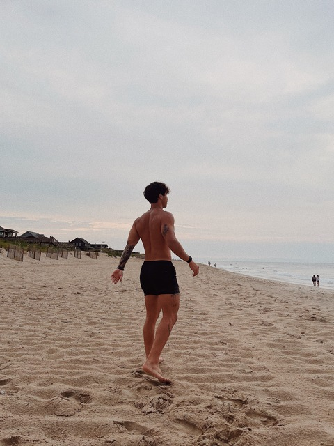 Evan Lamicella @evanlamicella cover picture