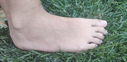 Feet Couple @feet_couple cover picture