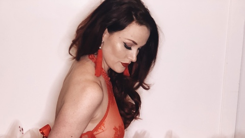 Ginger Watson @gingerwatson cover picture