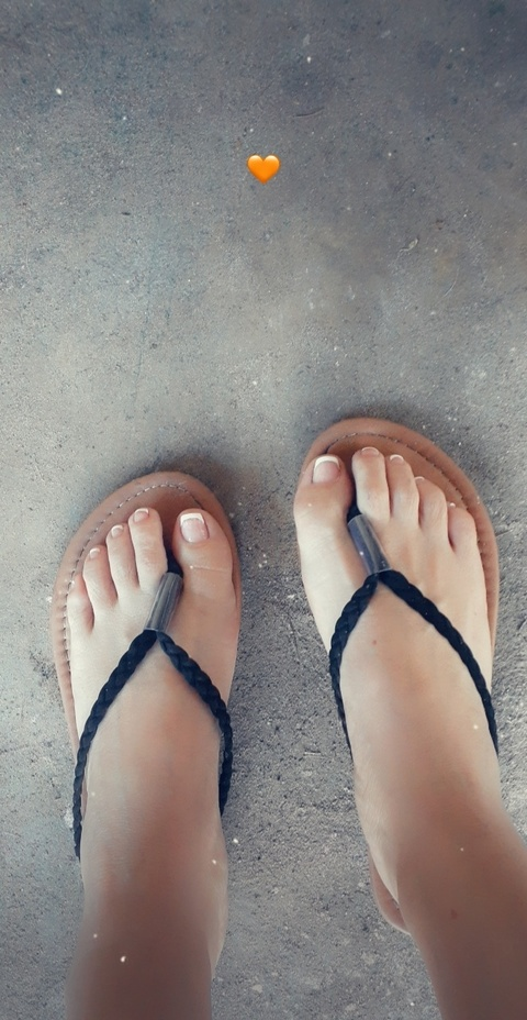 LoRena @harliequin35 cover picture