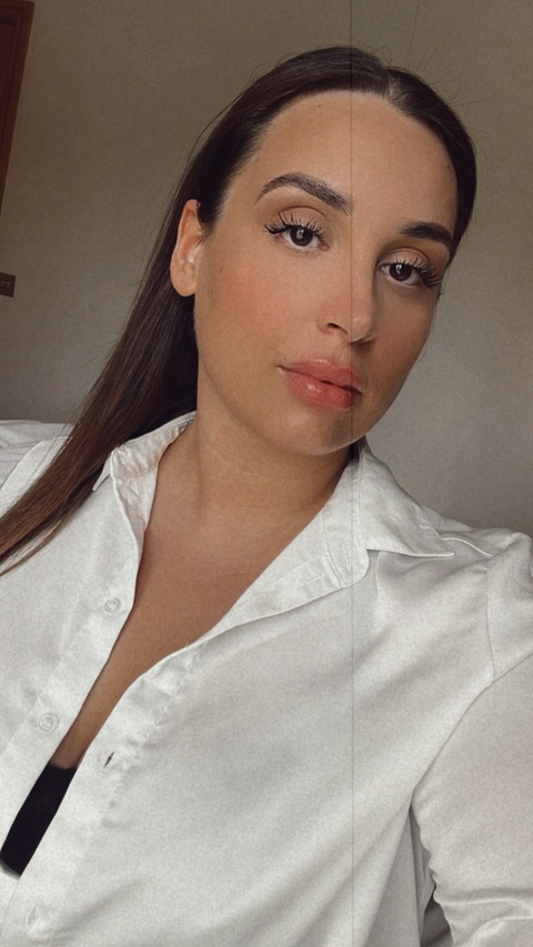 Barbi @helloitsbarbi cover picture