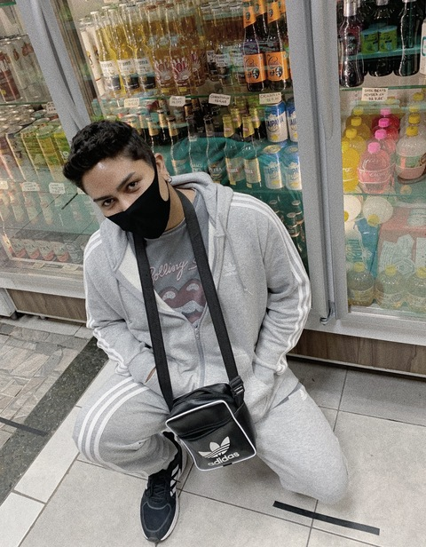 icaro @icaro cover picture