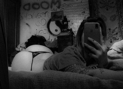 Cecilia @irrequietezza cover picture