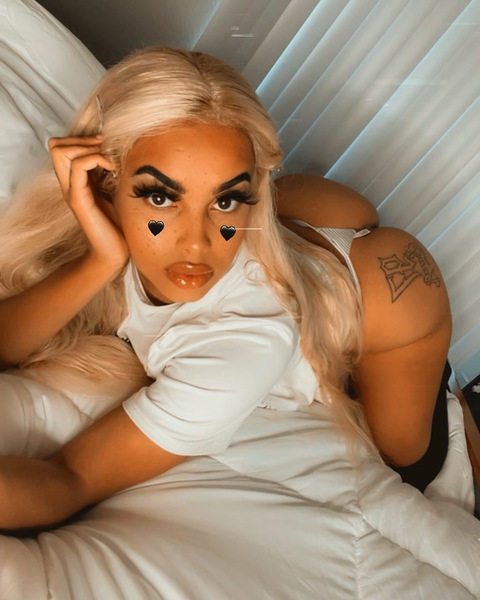 Ihititfirst @itsihititfirst cover picture