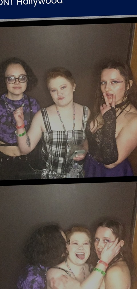 Minnie @izzieminnie cover picture