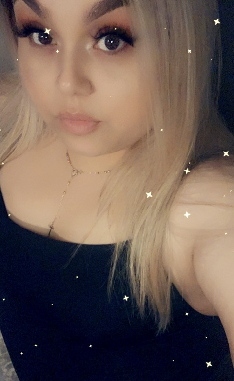 Jennifer Martinez @jennifferr cover picture