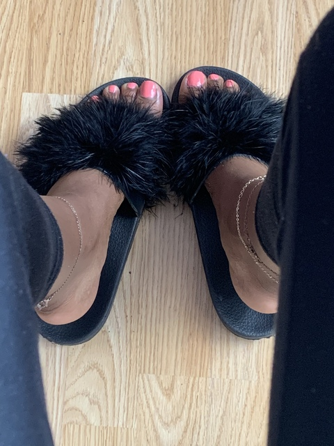 Jessie R💅🏾 @jessica_rabbit cover picture