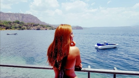 Johanna Castillo @johannacastillo cover picture