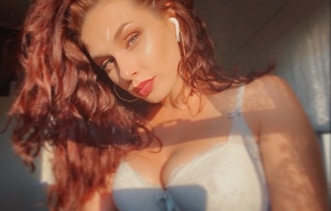 Judy @jujulynne071017 cover picture