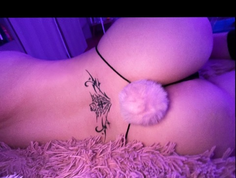 Kami Savage @kamisavagex cover picture