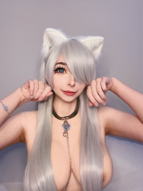 Kamkam @kamkamuwu cover picture