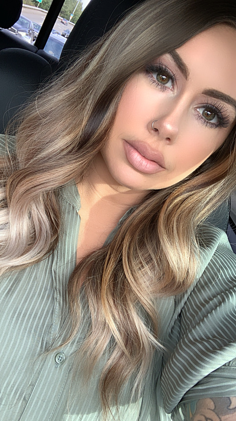 Karissa @karissaxxx cover picture