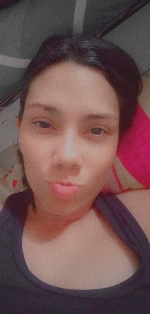 karol penagos @karitopenagos cover picture